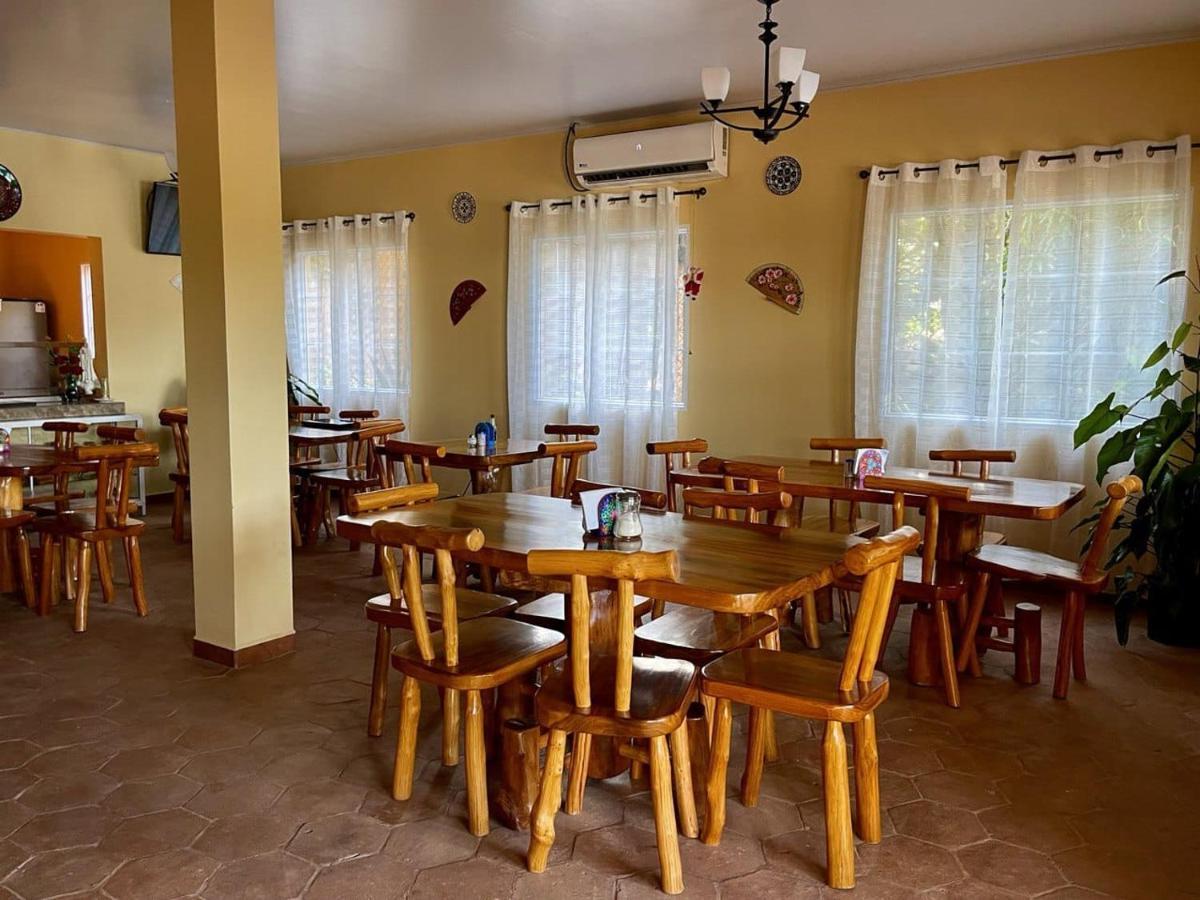 Hotel y Restaurante Virgen de Fátima La Ceiba Exterior foto